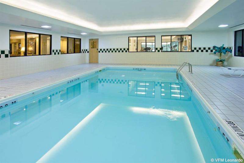 Holiday Inn Express Hotel & Suites Elkhart-South Exteriör bild